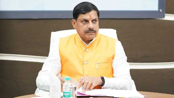 मध्य प्रदेश में गोवंश के अवैध परिवहन पर वाहन होंगे जब्त : मोहन यादव मध्य प्रदेश में गोवंश के अवैध परिवहन पर वाहन होंगे जब्त : मोहन यादव